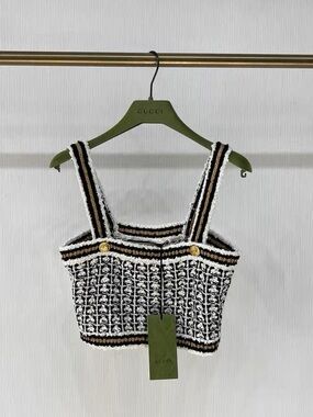🚩steal Gucci Black, White & Gold Tweed Cropped Tank